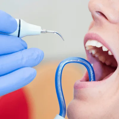 ¿Qué dentista puede verme hoy en Quito?